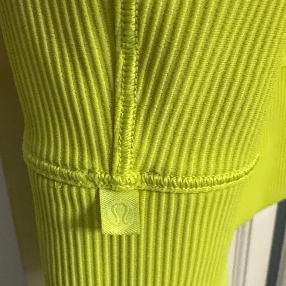 Lululemon Power Pivot Rib Tank Top - Picture 2 of 5